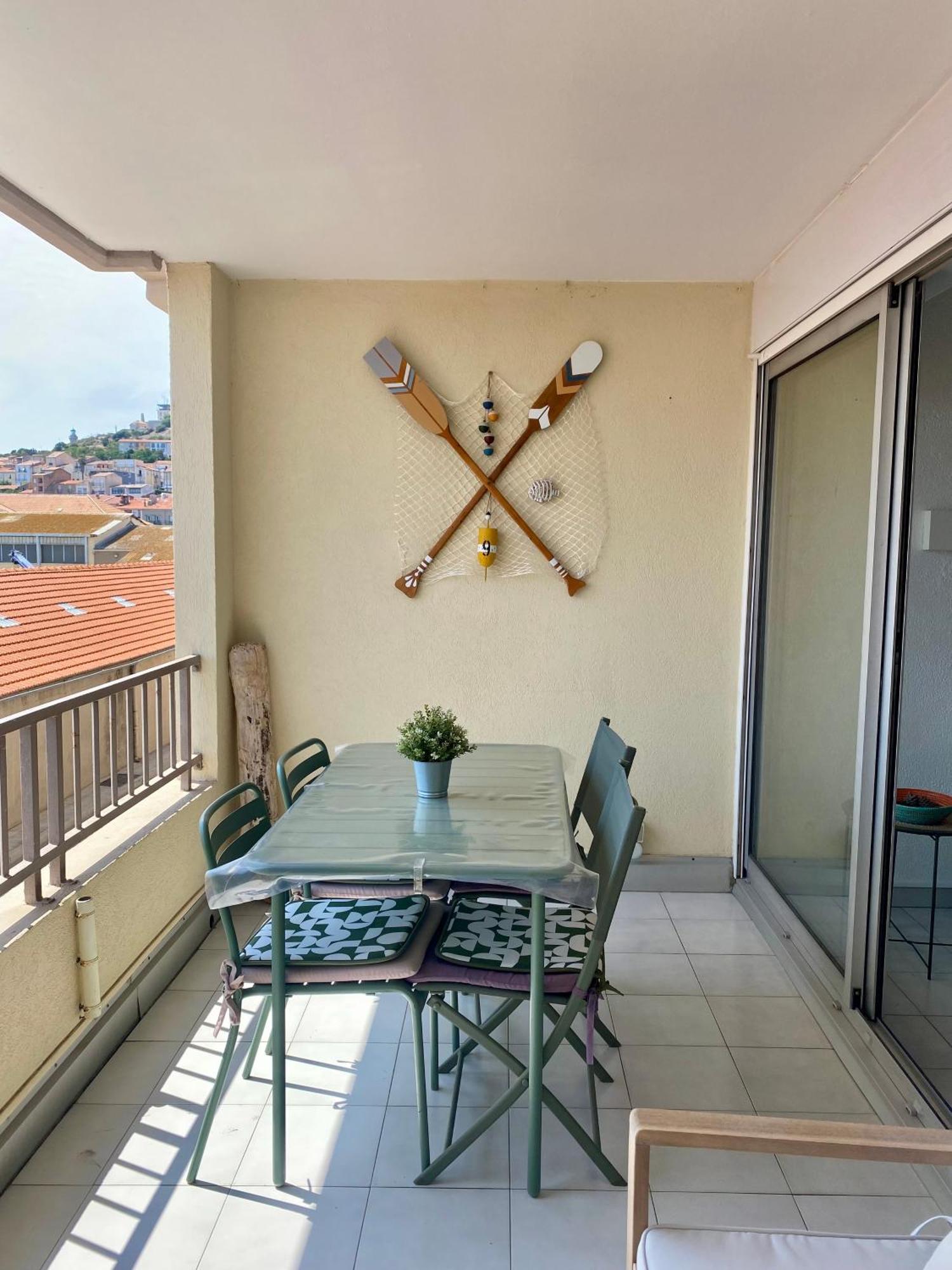 Appartement Escale paisible à Sète, belle terrasse vue sur phare Extérieur photo